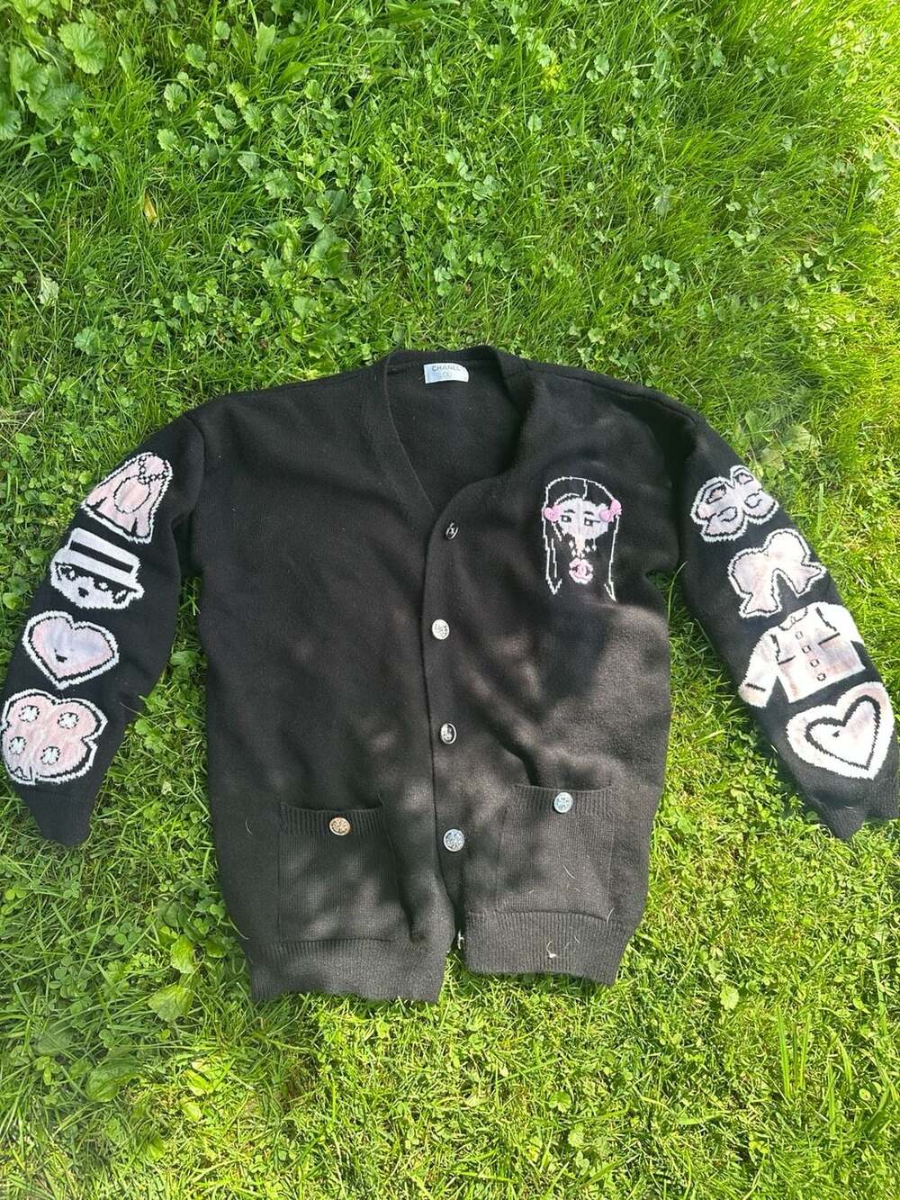 Chanel Black Cartoon Character Graphic Jacquard V-Neck Cashmere Cardigan